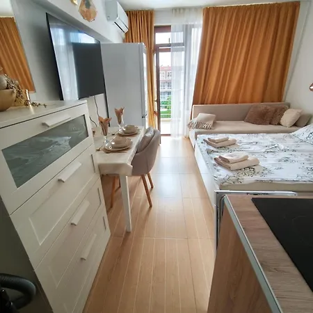 студио дарис Apartament *